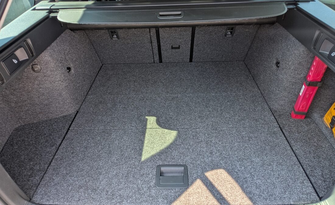 PXL_20260411_120042285