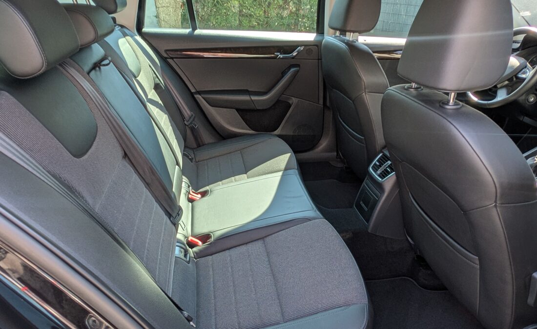 PXL_20260411_120215600